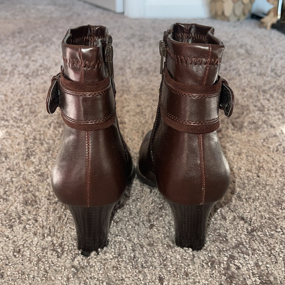Aerosoles A2 Ankle Boots Dark Brown Square Toe - Picture 2 of 8